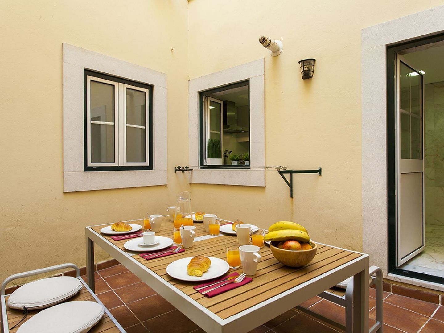 Chiado Patio Apartment Лісабон Екстер'єр фото